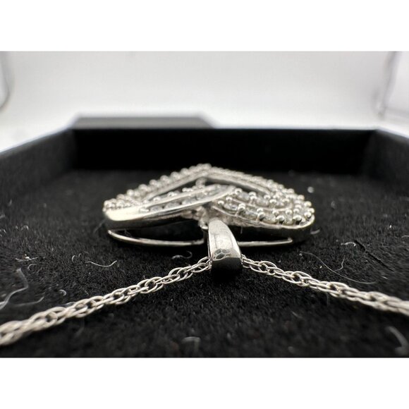 Stunning 1 Ct Natural Diamond Heart Shaped Pendant with Chain - Picture 13 of 16